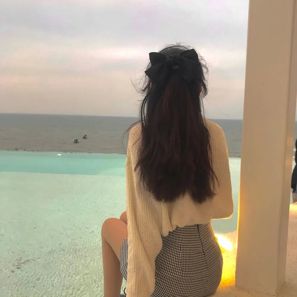 秋月春花海报
